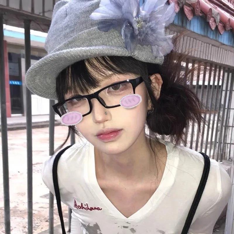 귀여운 블러쉬 안경 애니메이션 스타일 투명 렌즈 코스프 - Anime Cosplay Girl Photo 리뷰 및 가격